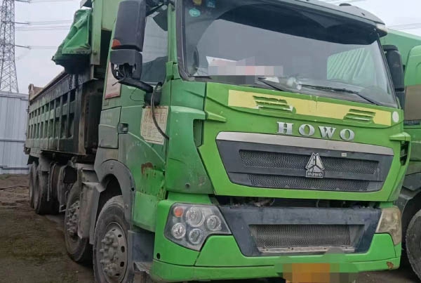 梁山豪沃T7二手自卸车