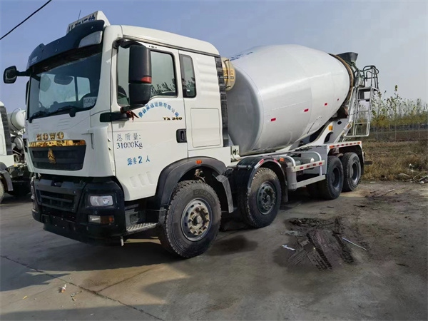 二手搅拌车个人出售