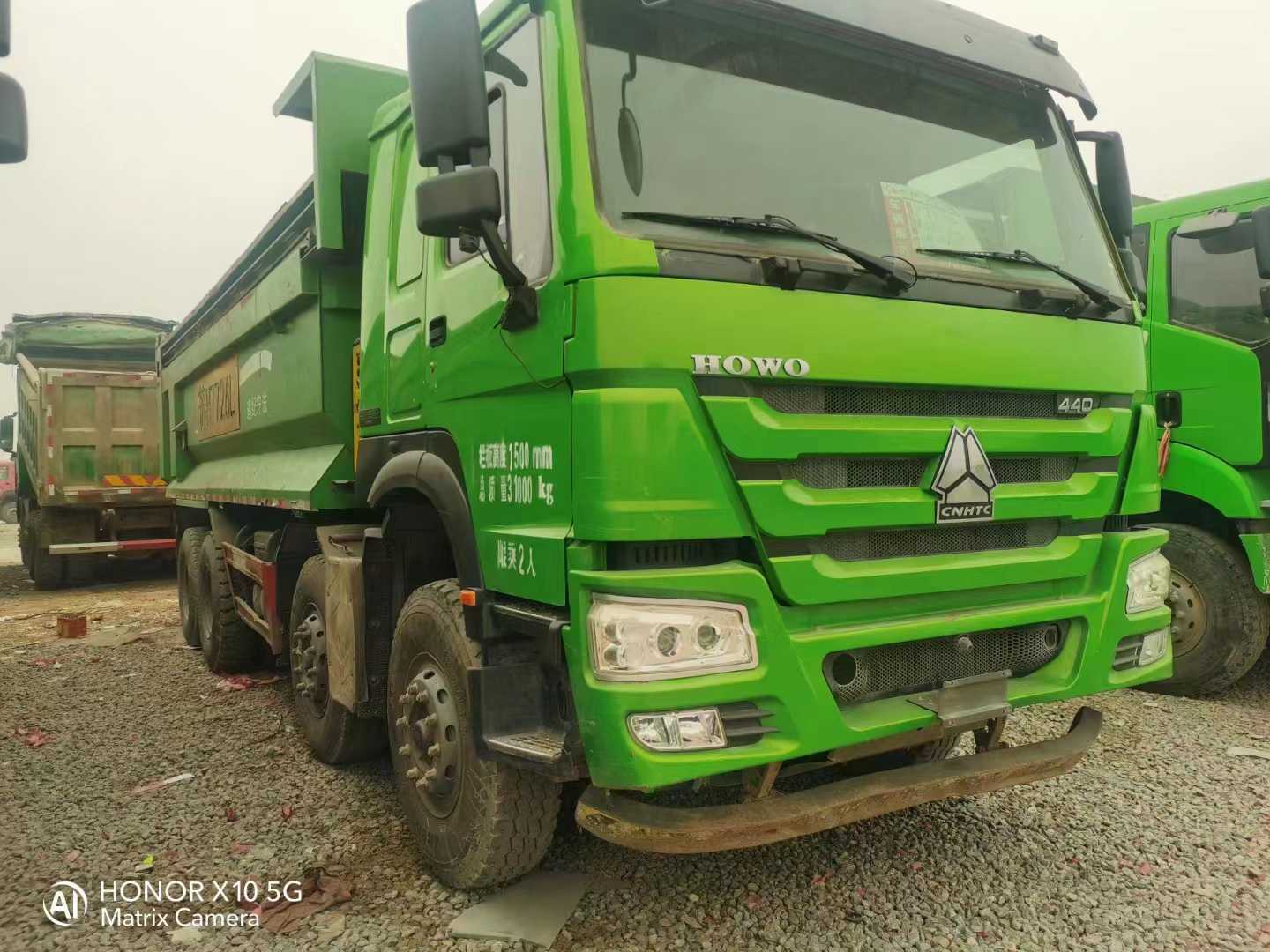 二手前四后八翻斗自卸车