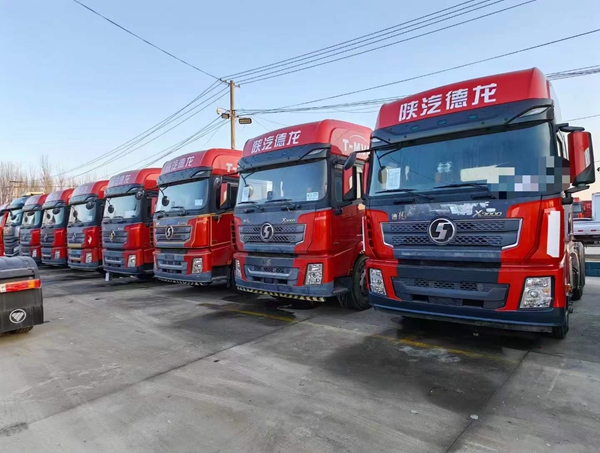陕汽德龙X3000二手牵引车