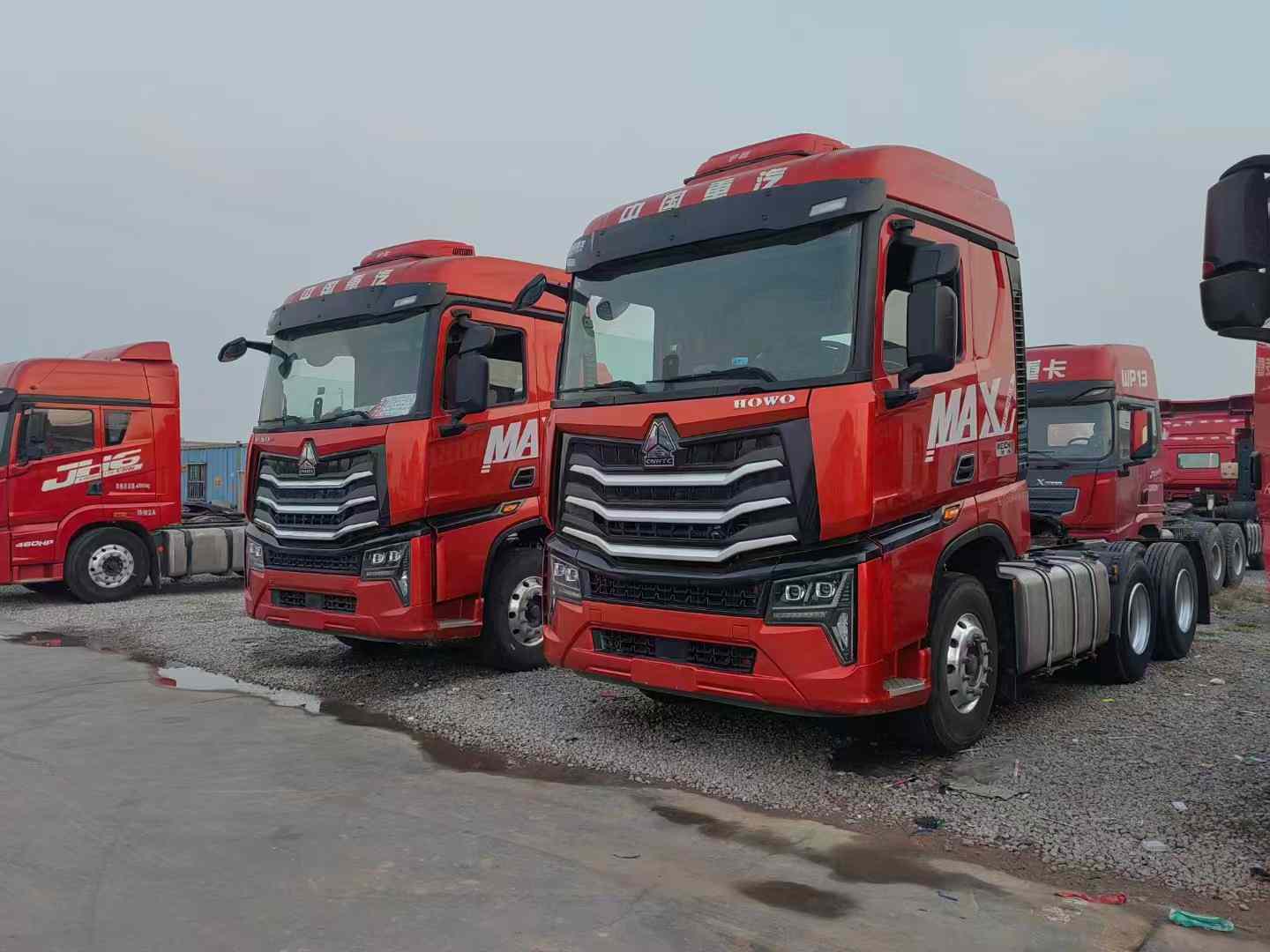 重汽MAX二手牵引车